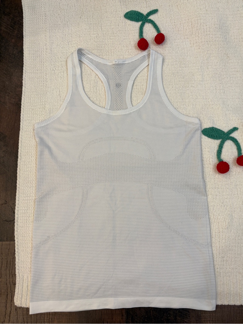 Lululemon White Swiftly Racerback Tank Top 🫧